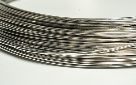 Jak Titanium Wire pomáhá prodloužit životnost vašeho zařízení?